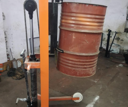Hydrualic Drum Lifter
