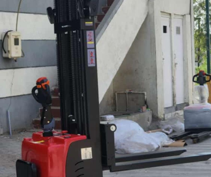 fulley electric Stacker
